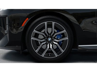 2027 BMW 740i Base