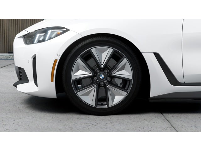 2026 BMW i4 Base