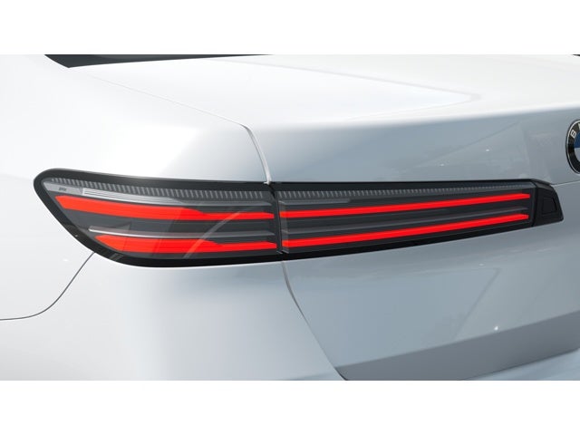 2027 BMW i7 Base