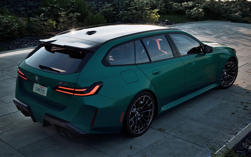 The sky lounge panoramic roof of the M5 Touring. | Tom Bush BMW Orange Park in Jacksonville FL