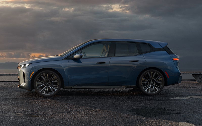 The BMW iX parked sideways shot. | Tom Bush BMW Orange Park in Jacksonville FL