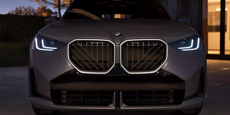 2026 BMW X3 Feature 1